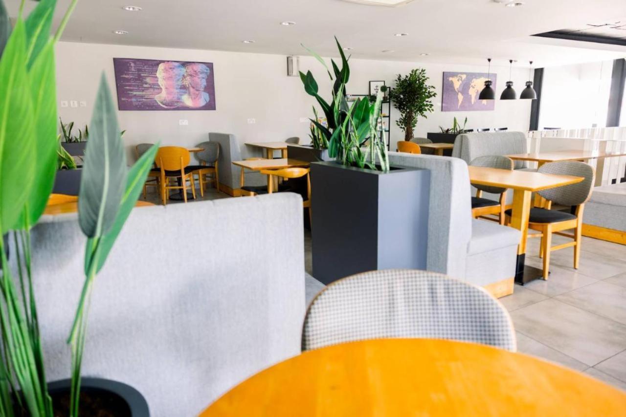 Ingate Hotel Famagusta  Eksteriør billede